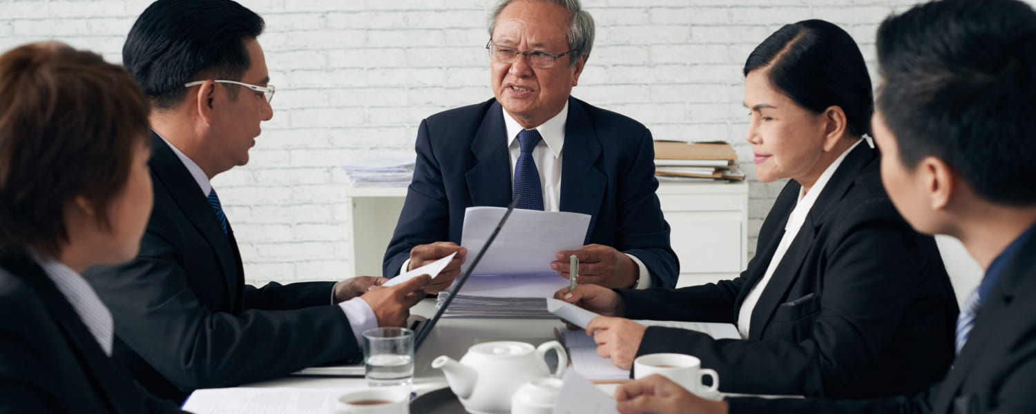 ¿QUÉ CARACTERIZA UNA FIRMA DE ABOGADOS DE ÉLITE?