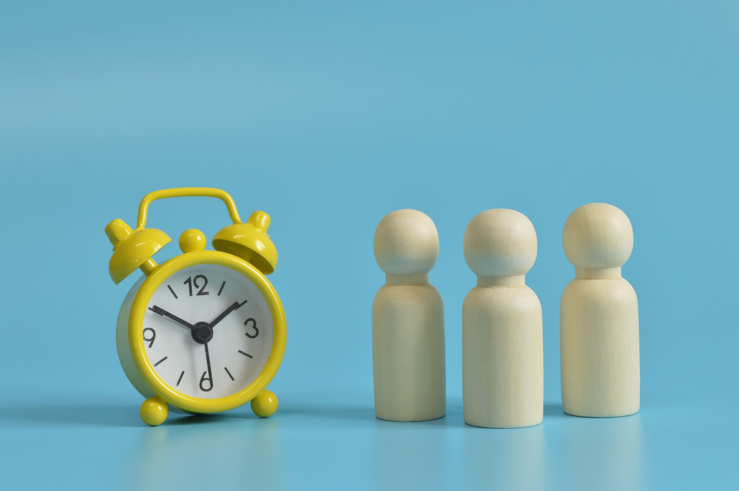 LOS TIEMPOS NALGA EN LAS FIRMAS DE ABOGADOS: ¿UN OBSTÁCULO PARA LA EFICIENCIA?