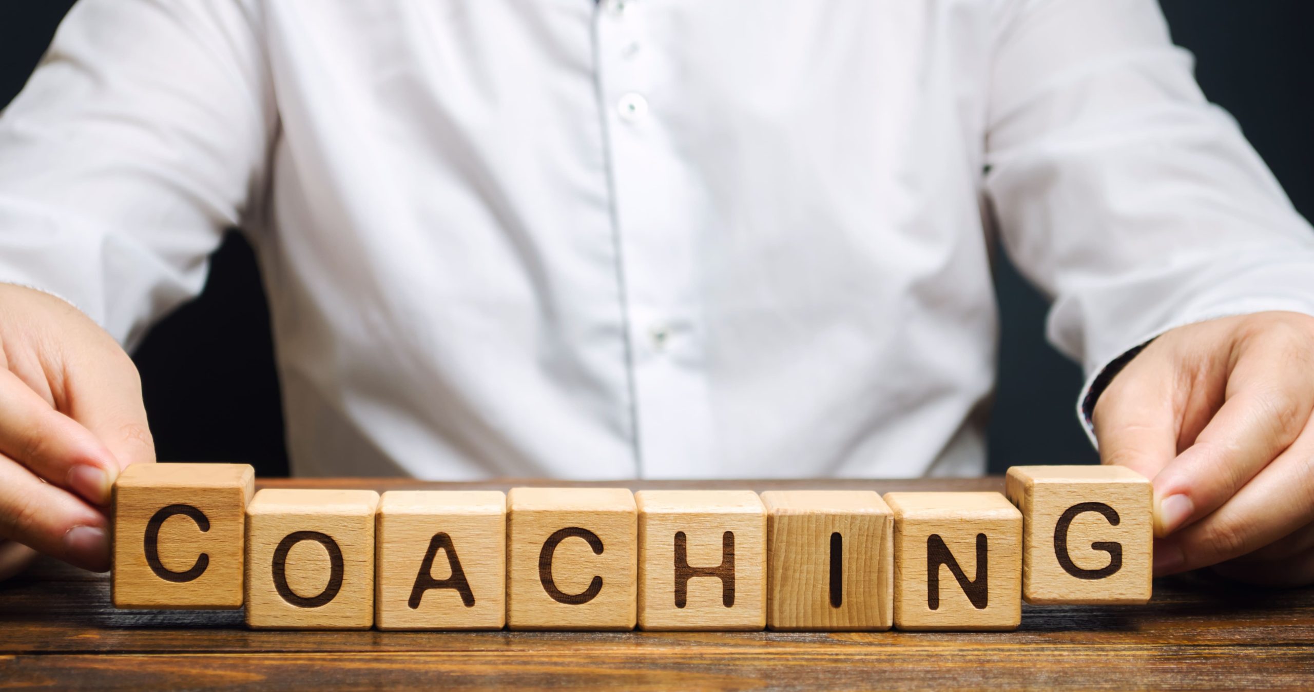 COACHING EJECUTIVO: IMPULSANDO EL ÉXITO DE LAS FIRMAS DE ABOGADOS