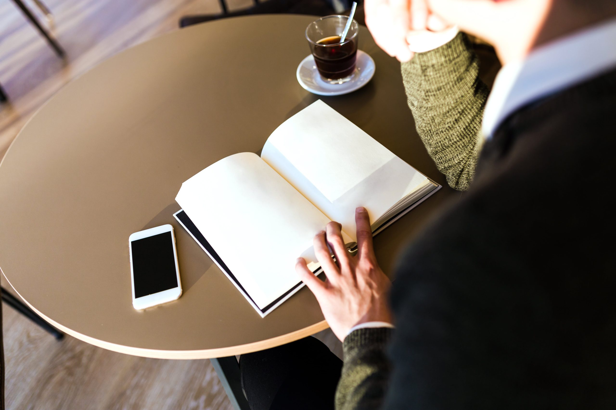 LOS 15 MEJORES LIBROS DE PRODUCTIVIDAD PARA IMPULSAR TU EFICIENCIA