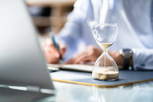 LOS PRINCIPALES DESAFÍOS DE LA GESTIÓN DEL TIEMPO EN LAS EMPRESAS DE SERVICIOS LEGALES
