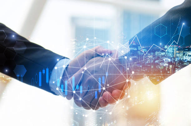 CÓMO LAS FIRMAS PREPARAN A SUS ASOCIADOS PARA CONVERTIRSE EN SOCIOS Y FOMENTAR LA RENTABILIDAD DEL NEGOCIO